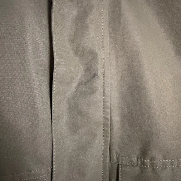 Colombia Olive Green Hooded Winter Jacket size M Winter Outdoor Skiing Gear - Picture 3 of 7